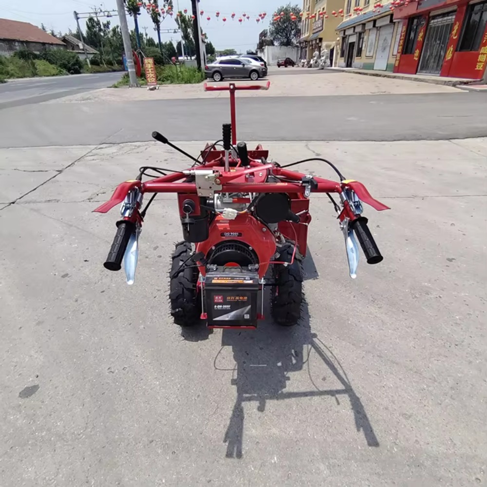 ミニコーンハーベスター小型トウモロコシ収穫機販売中 - Combine Harvester Mini のレビューと価格